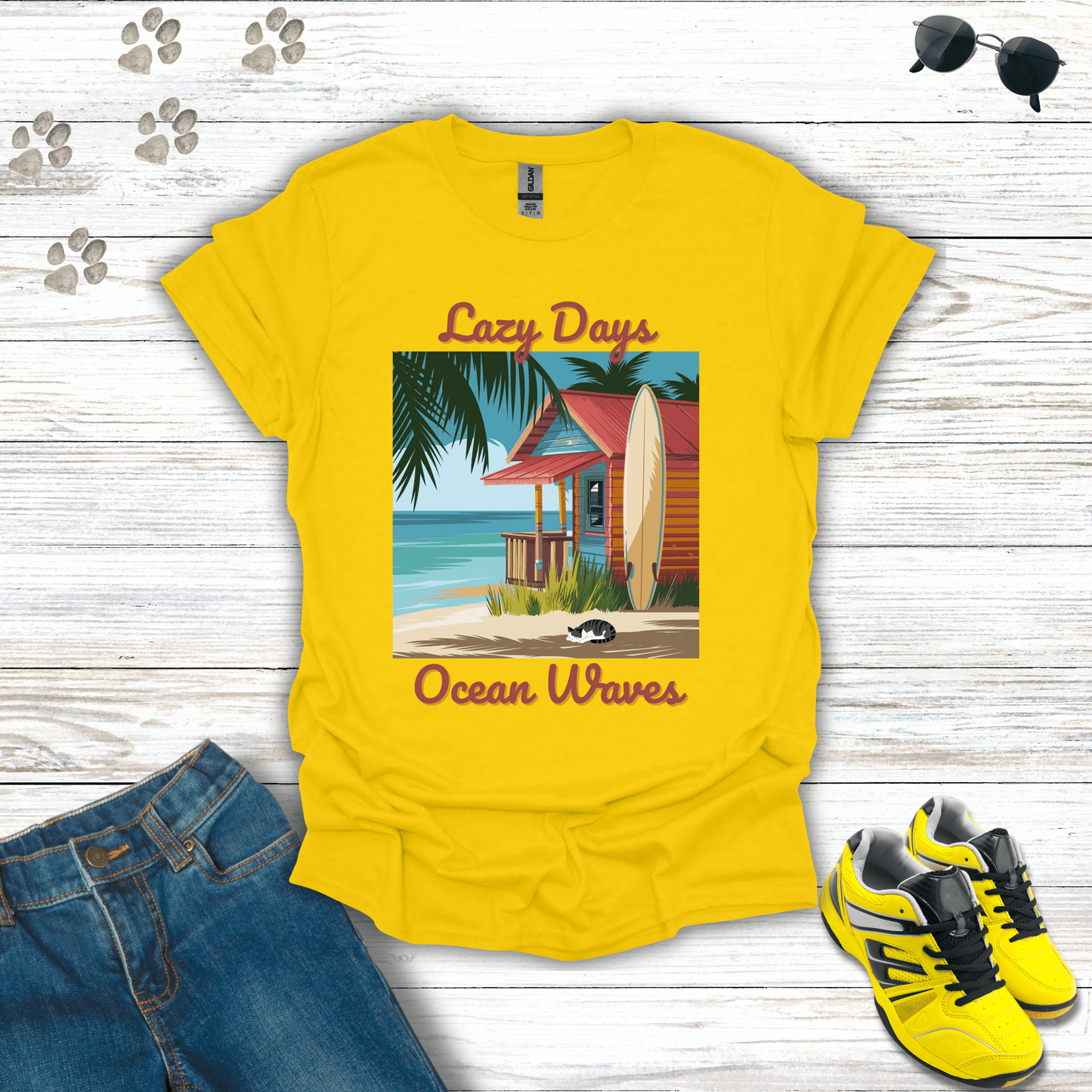 Lazy Days, Ocean Waves T-Shirt Daisy / S unisex graphic t-shirt