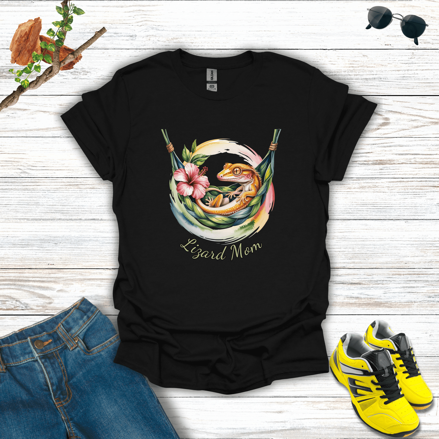 Lizard Mom T-Shirt Black / S unisex graphic t-shirt