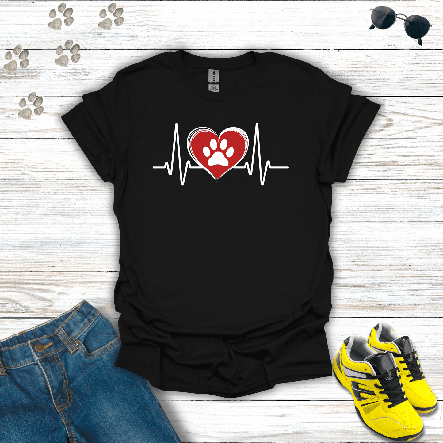 Red Heart White Beat with Single Paw T-shirt in Black — minimalist pet heartbeat shirt